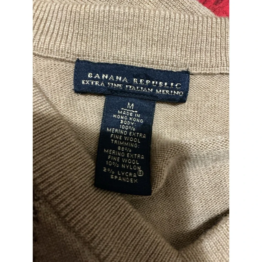 Banana Republic‎ Men M Tan Extra Fine Italian Merino Wool Sweater V Neck Preppy